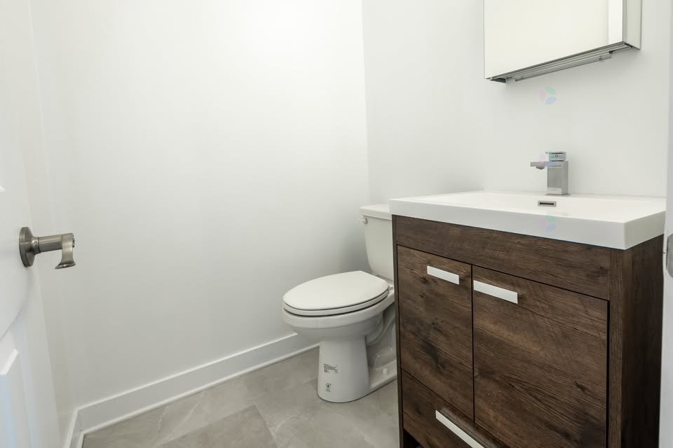 









12404


Rue Ferdinand-Bastien

,
Montréal (Rivière-des-Prairies/Pointe-aux-Trembles),




QC
H1C2A7

