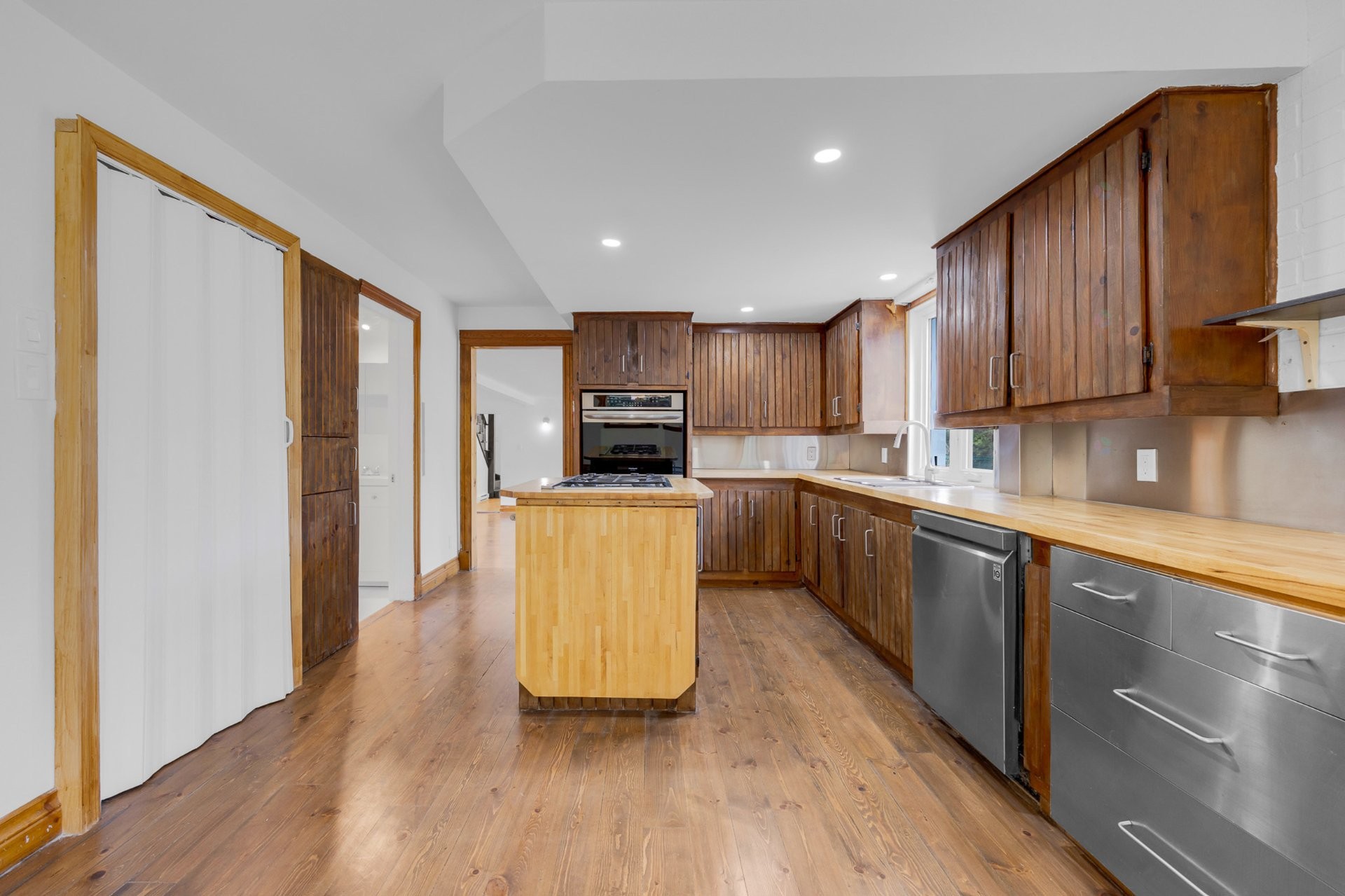 









320

 - 324


Rue du Parc

,
Saint-Joseph-du-Lac,




QC
J0N1M0

