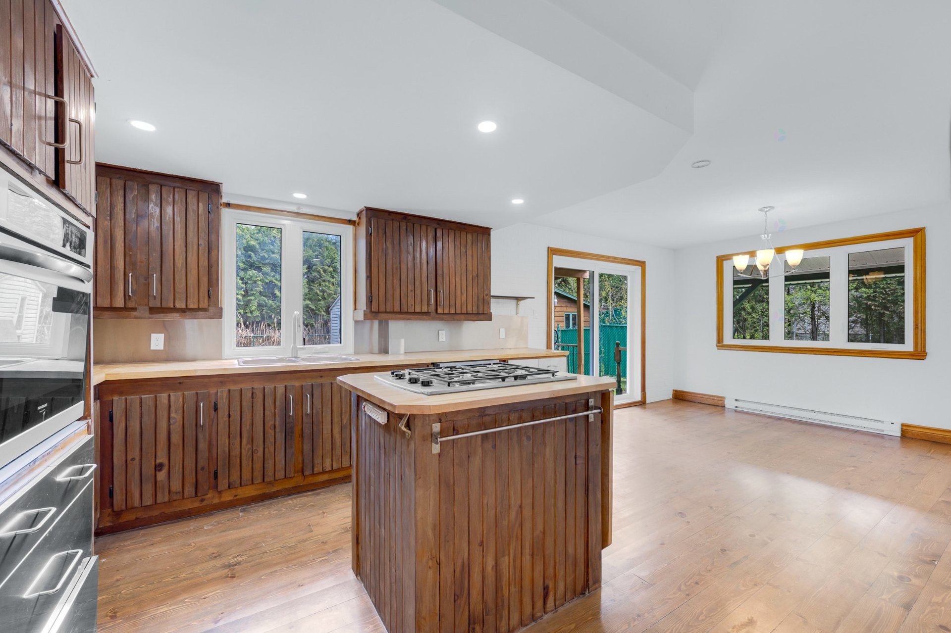 









320

 - 324


Rue du Parc

,
Saint-Joseph-du-Lac,




QC
J0N1M0

