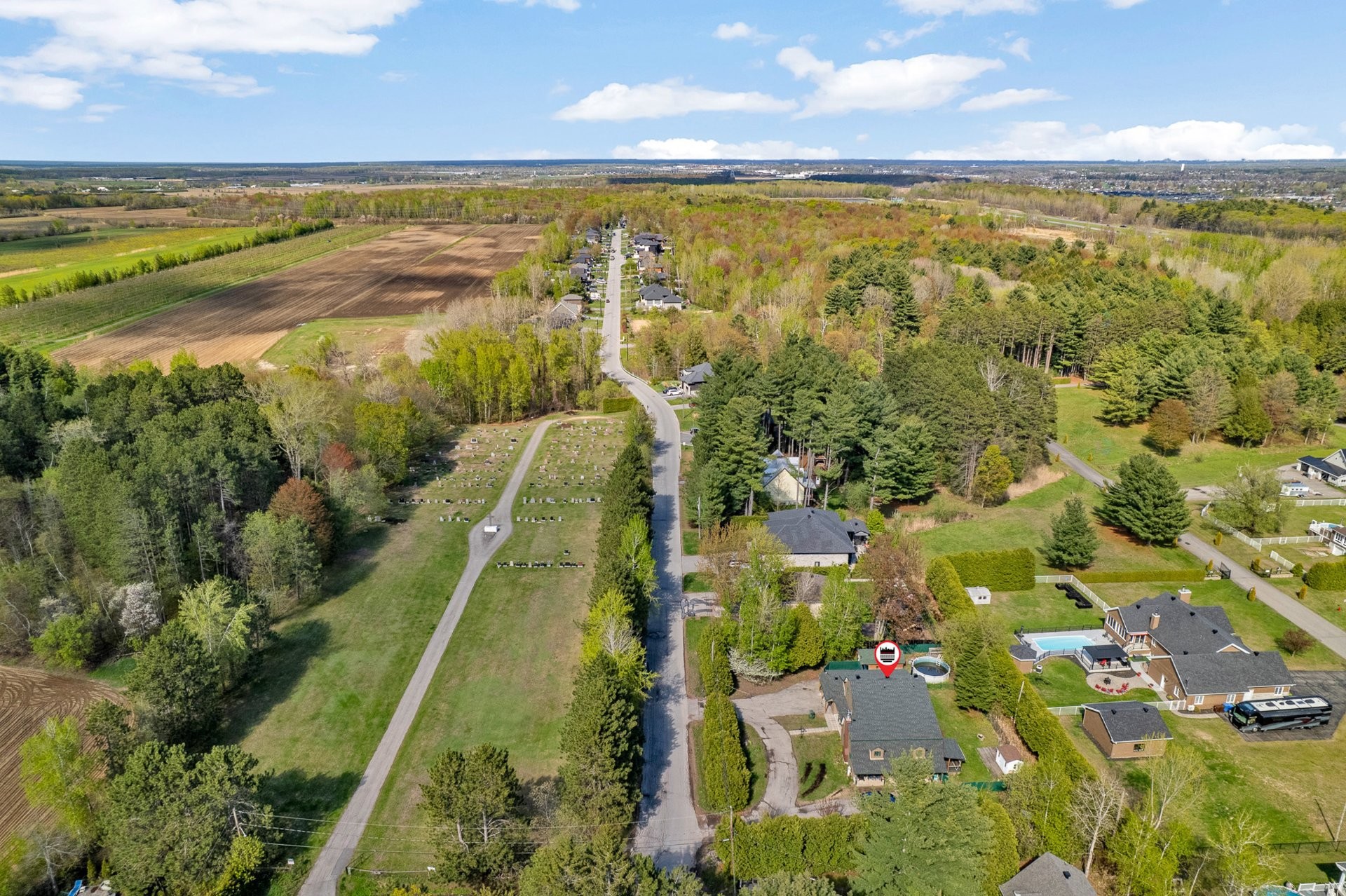 









320

 - 324


Rue du Parc

,
Saint-Joseph-du-Lac,




QC
J0N1M0

