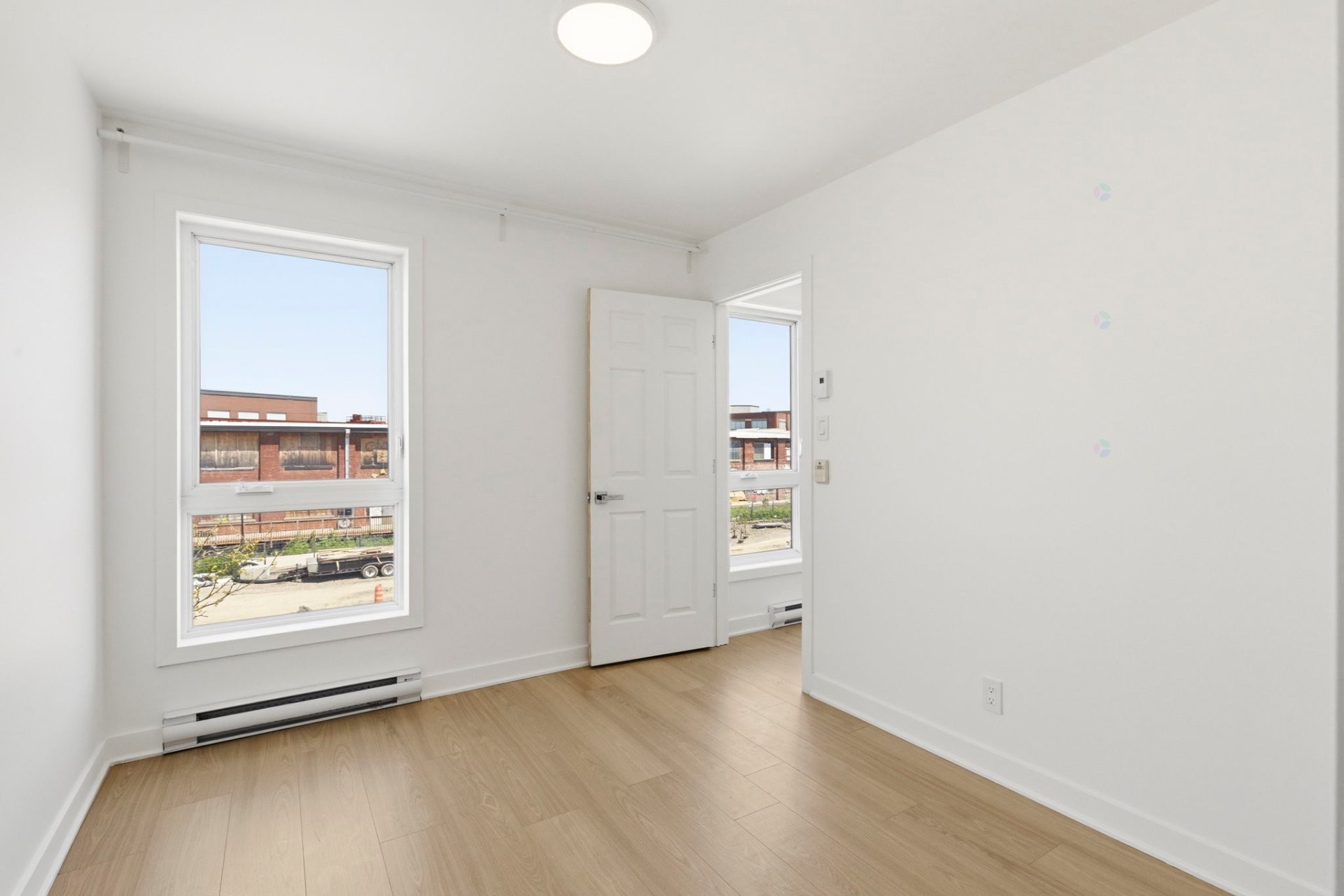 









340


Rue Ste-Madeleine

, 6,
Montréal (Le Sud-Ouest),




QC
H3K0A5

