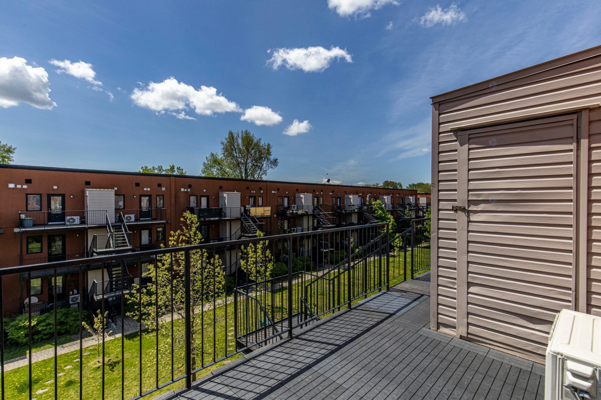 









340


Rue Ste-Madeleine

, 6,
Montréal (Le Sud-Ouest),




QC
H3K0A5

