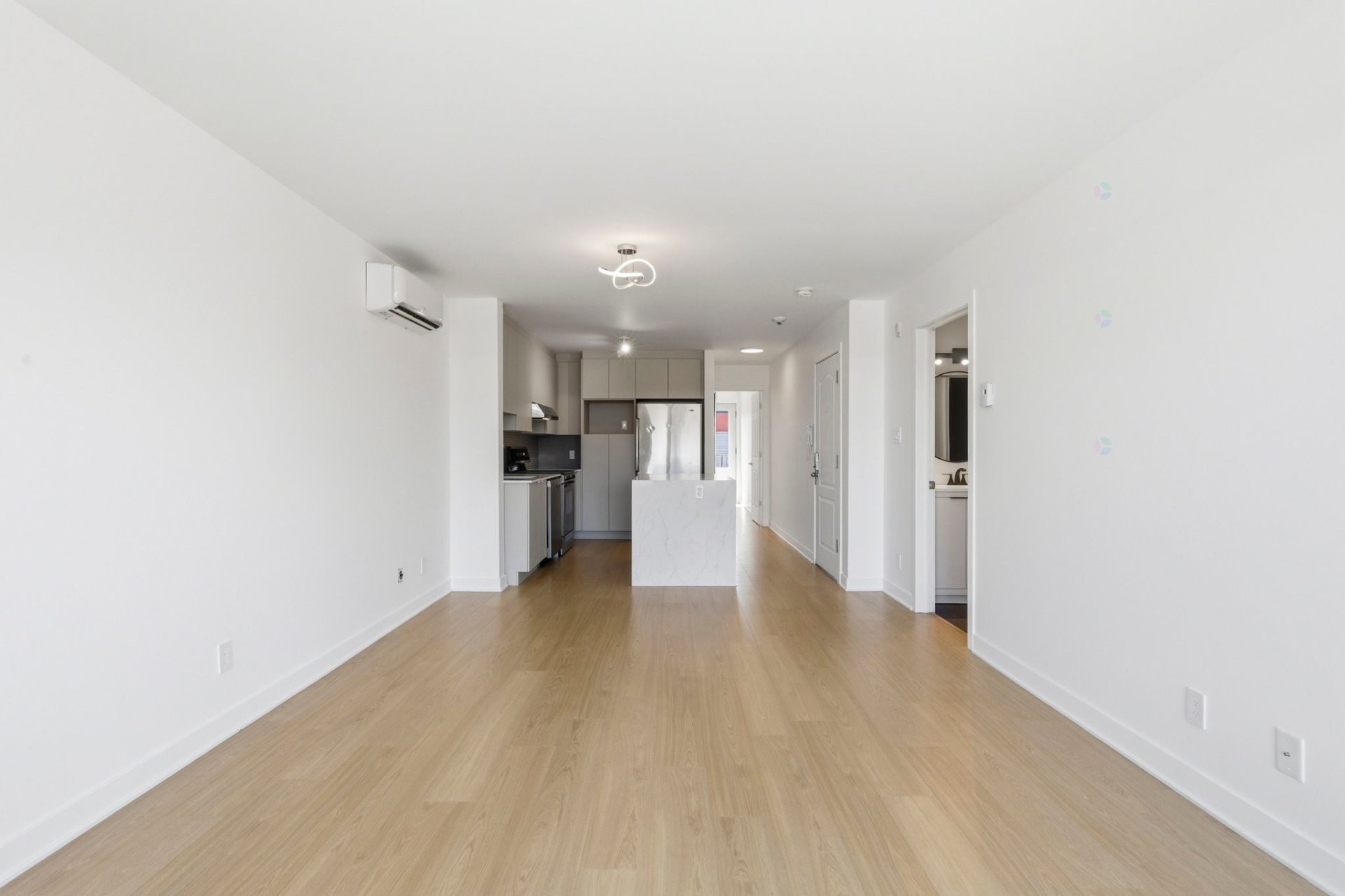 









340


Rue Ste-Madeleine

, 6,
Montréal (Le Sud-Ouest),




QC
H3K0A5

