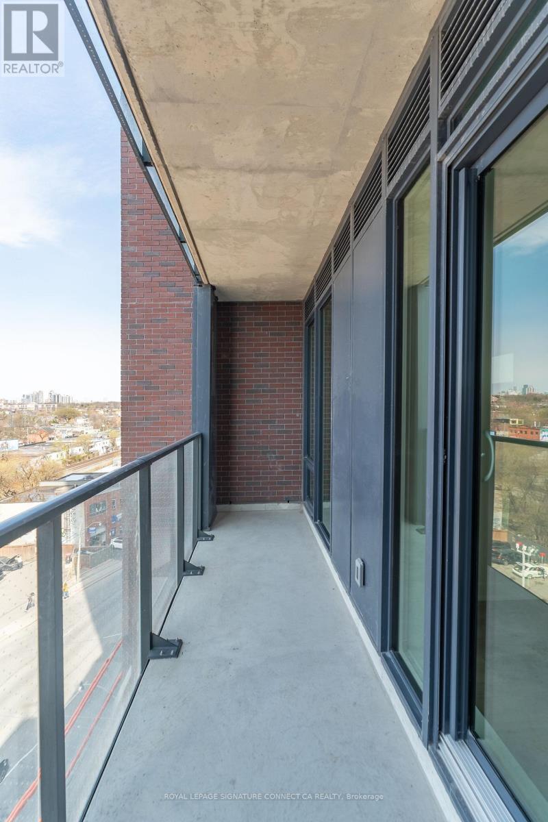 












517 - 1185 DUPONT STREET

,
Toronto,




Ontario
M6H0G5

