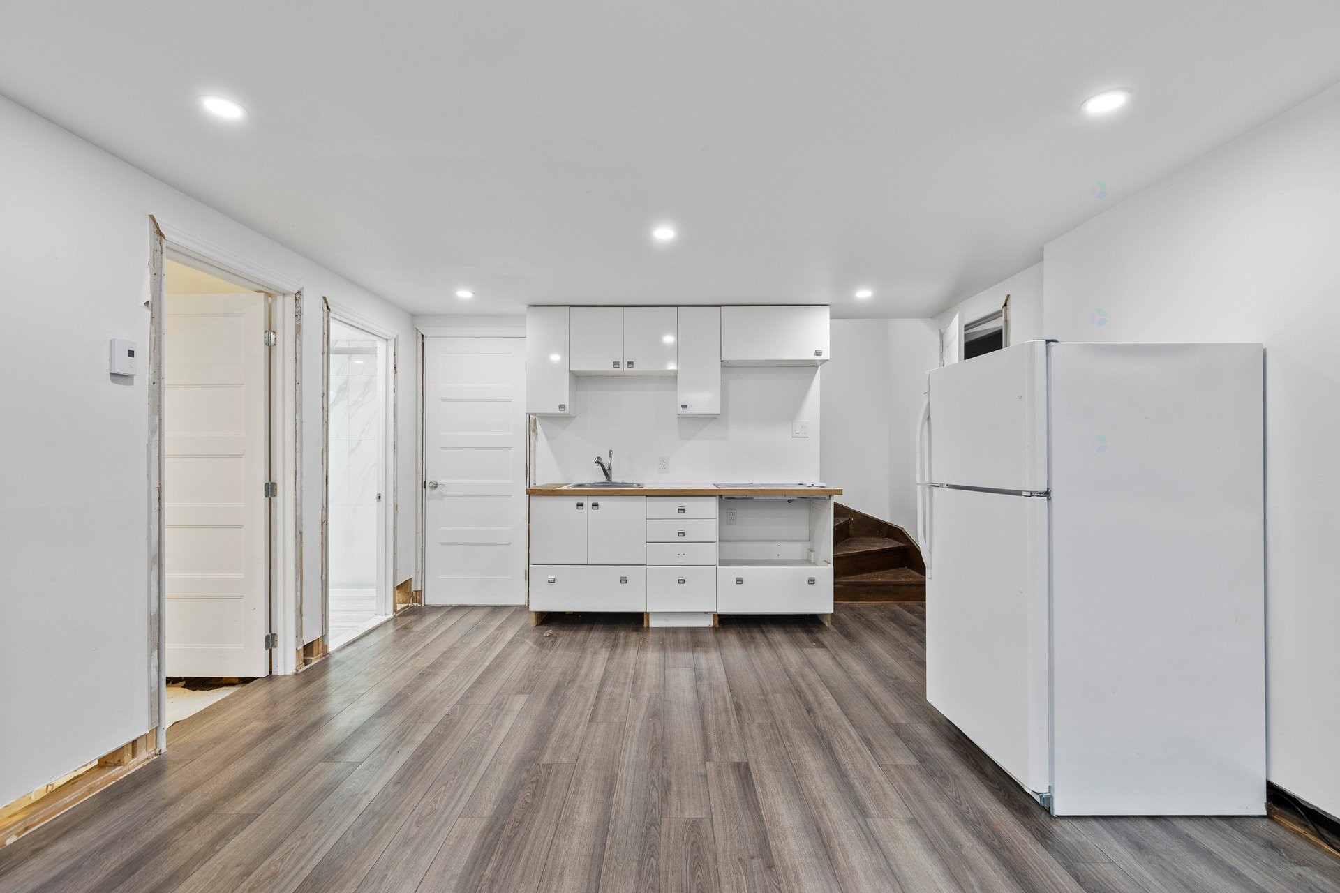 









4461


Rue Cécile

,
Montréal (Pierrefonds-Roxboro),




QC
H9K1N1

