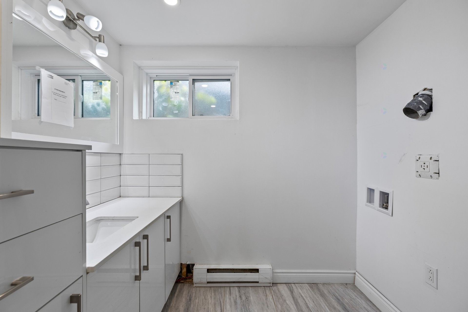 









4461


Rue Cécile

,
Montréal (Pierrefonds-Roxboro),




QC
H9K1N1


