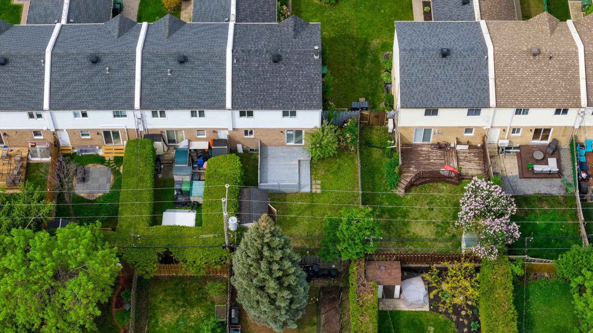 









4461


Rue Cécile

,
Montréal (Pierrefonds-Roxboro),




QC
H9K1N1

