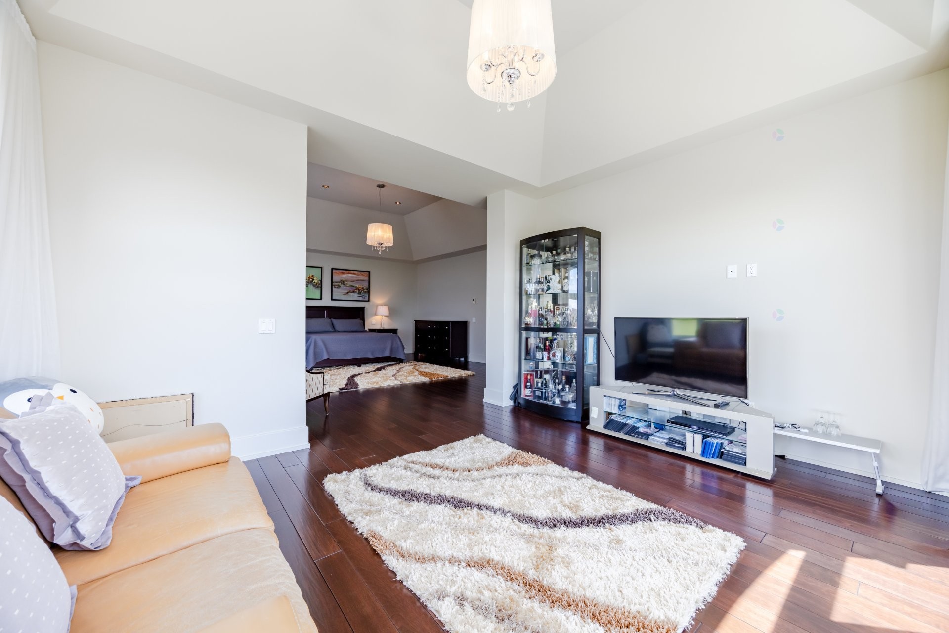 









7720


Av. de Lugano

,
Brossard,




QC
J4Y0G2

