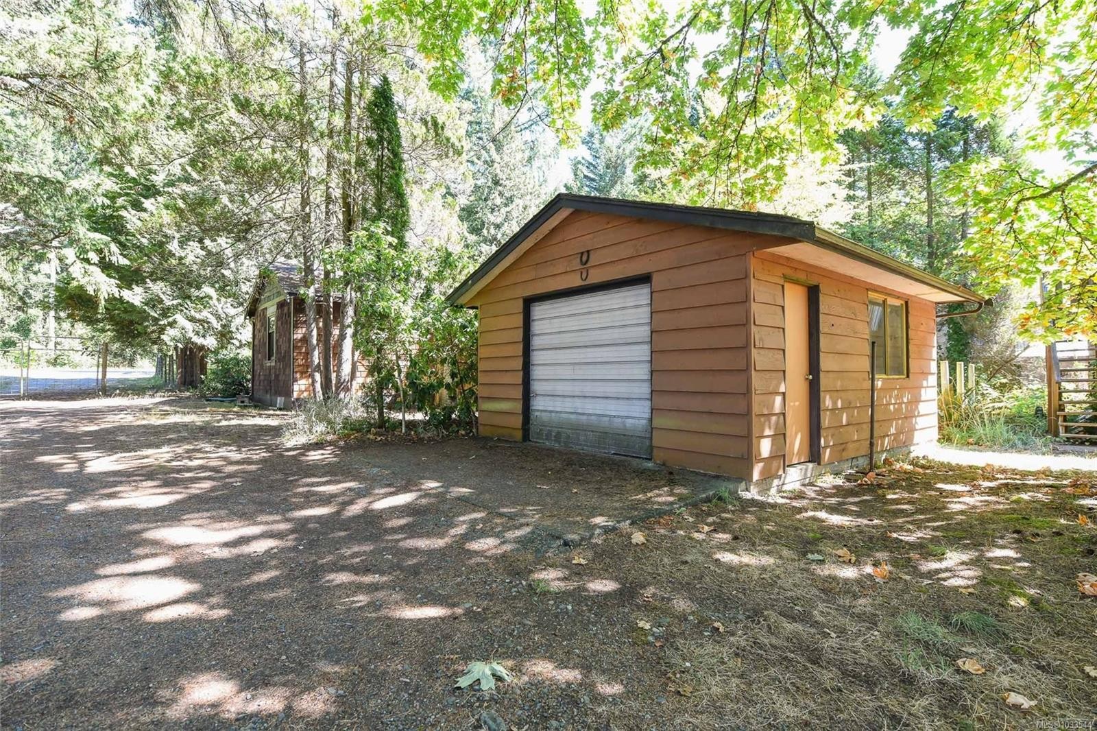 









5835


Island

Hwy North,
Courtenay,




BC
V9J 1T3

