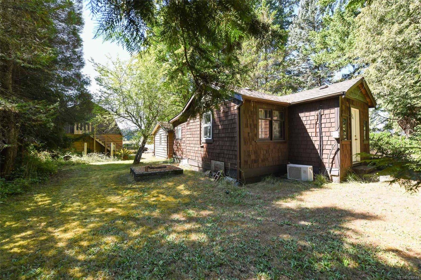 









5835


Island

Hwy North,
Courtenay,




BC
V9J 1T3

