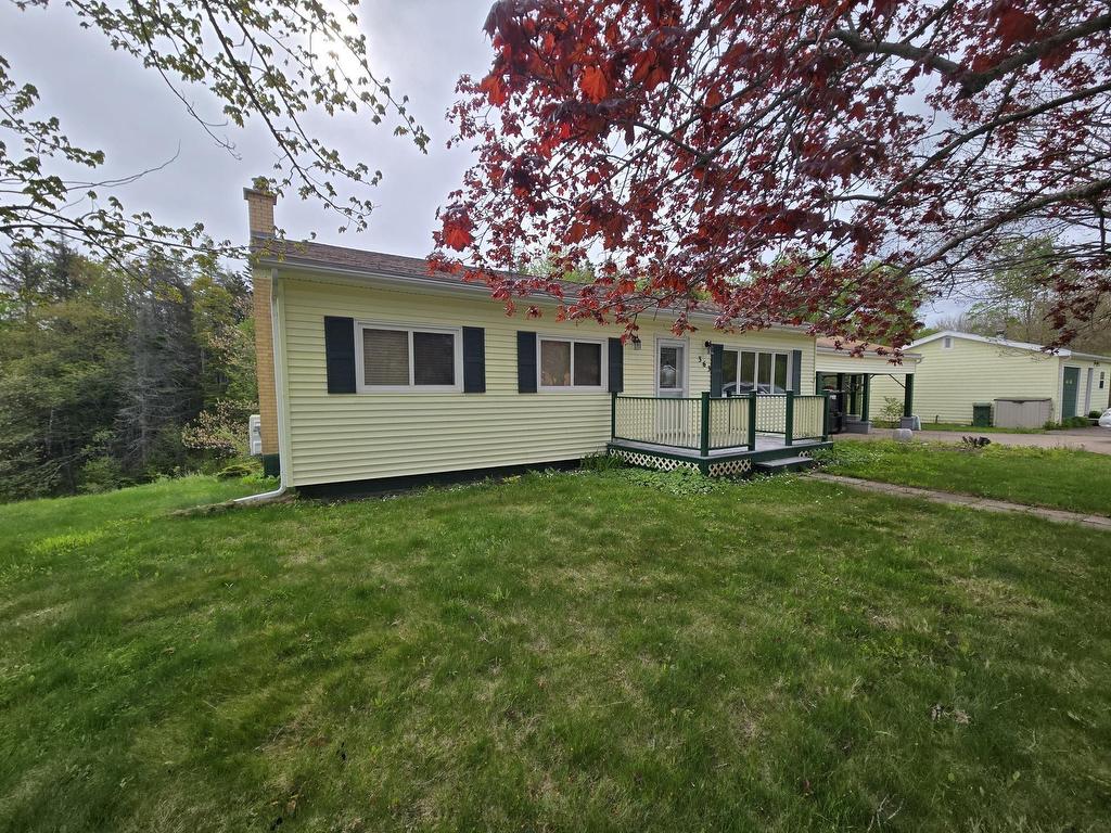 












363 Truro Heights Rd

,
Truro Heights,




NS
B6L 1X7

