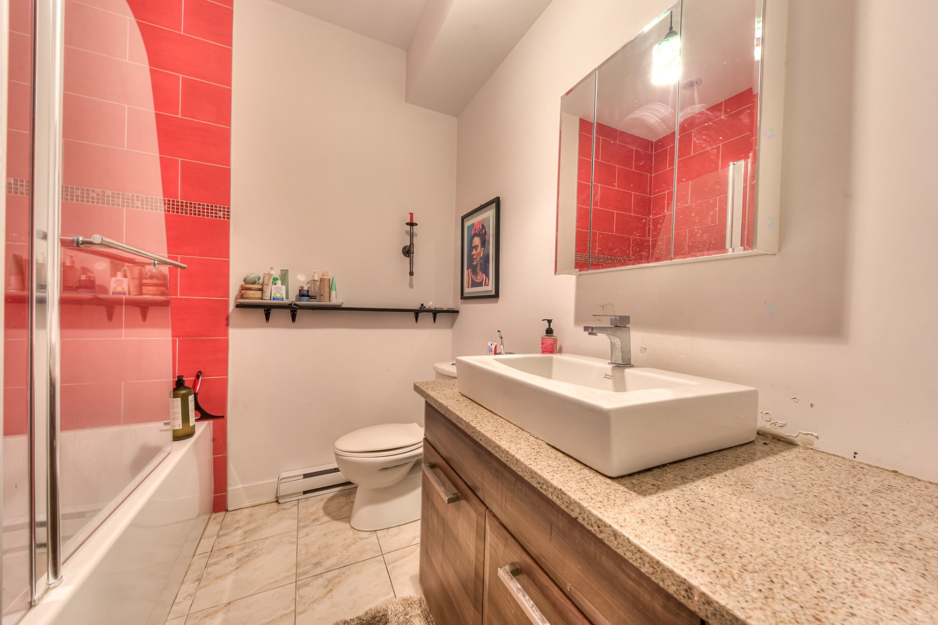 









1208


Rue du Fort

, 402,
Montréal (Ville-Marie),




QC
H3H2B3

