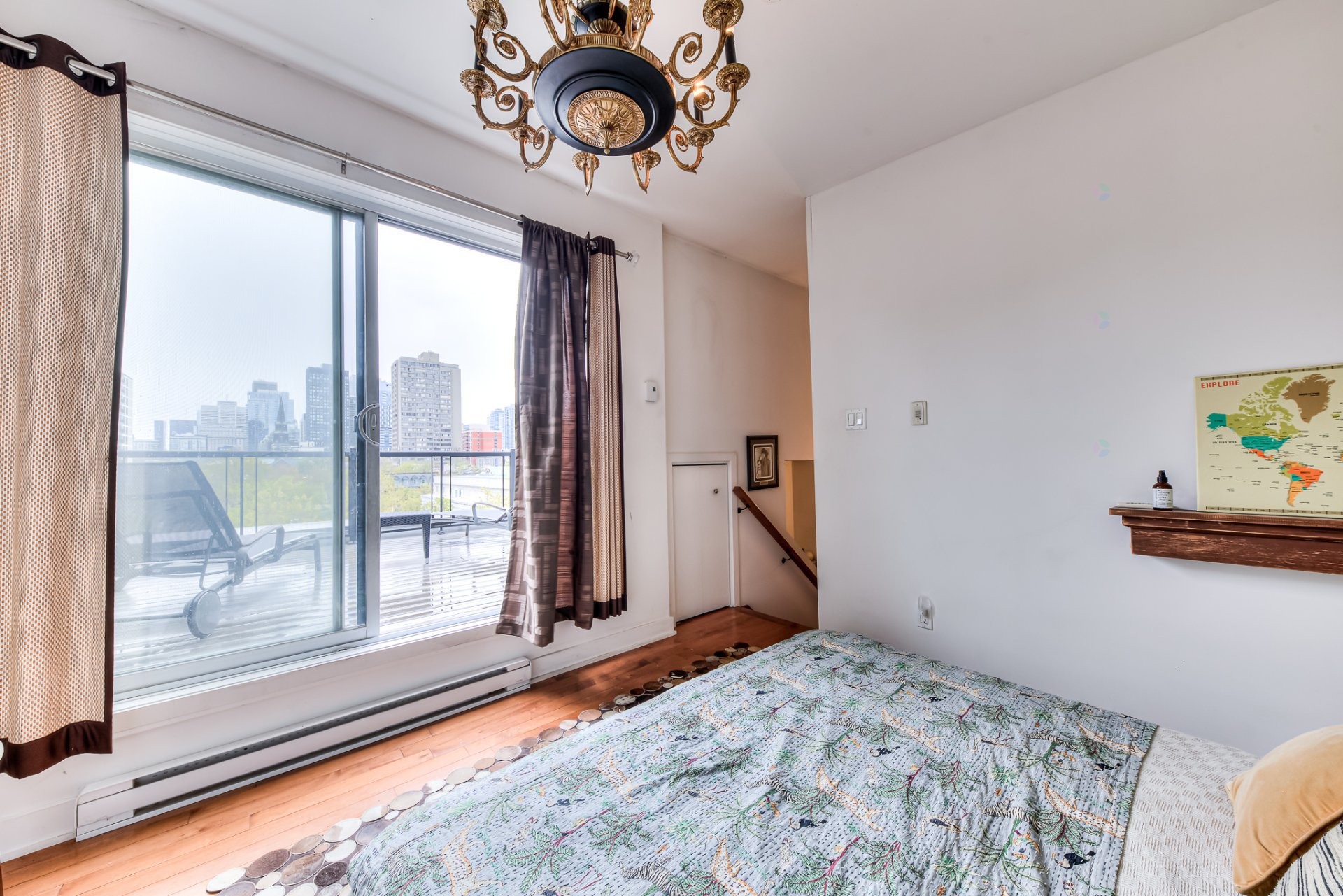 









1208


Rue du Fort

, 402,
Montréal (Ville-Marie),




QC
H3H2B3

