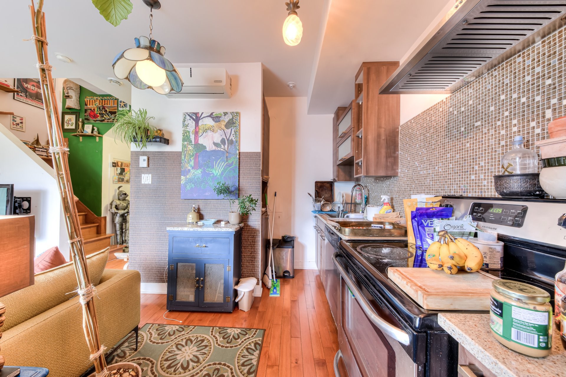 









1208


Rue du Fort

, 402,
Montréal (Ville-Marie),




QC
H3H2B3

