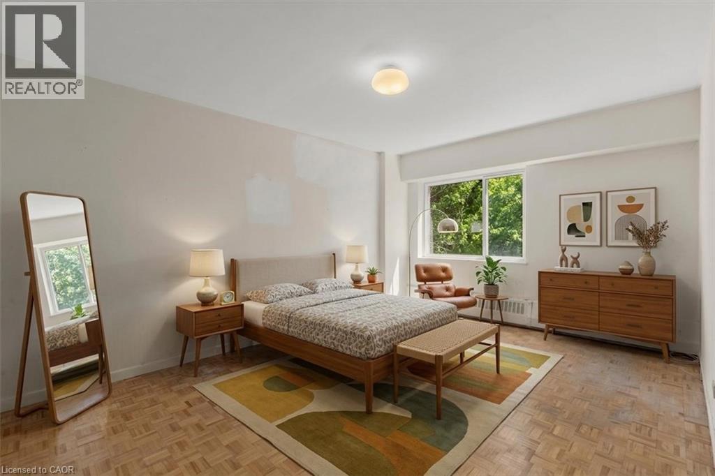 












21 DALE Avenue Unit# 904

,
Toronto,




Ontario
M4W1K3

