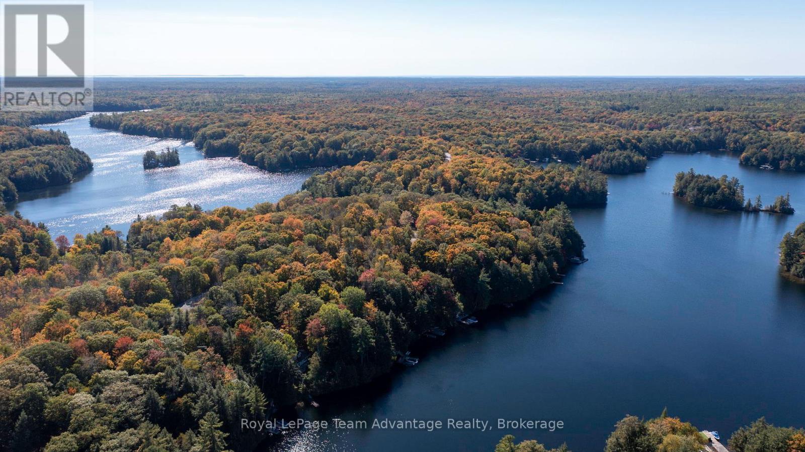 












8 FIREFLY WAY

,
Seguin,




Ontario
P2A0B2

