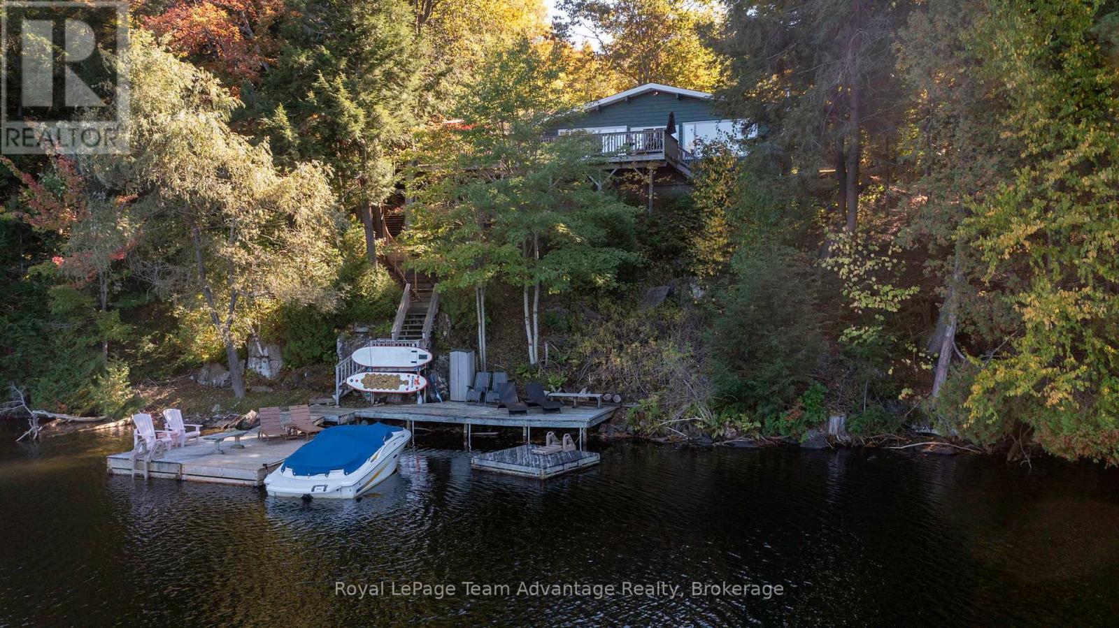 












8 FIREFLY WAY

,
Seguin,




Ontario
P2A0B2

