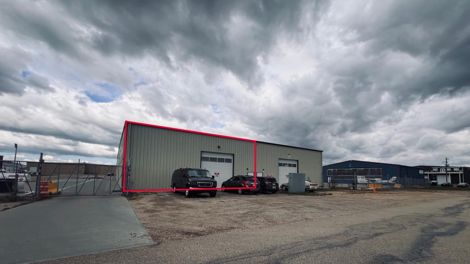 












,
Calahoo,




Alberta
T8T0E3

