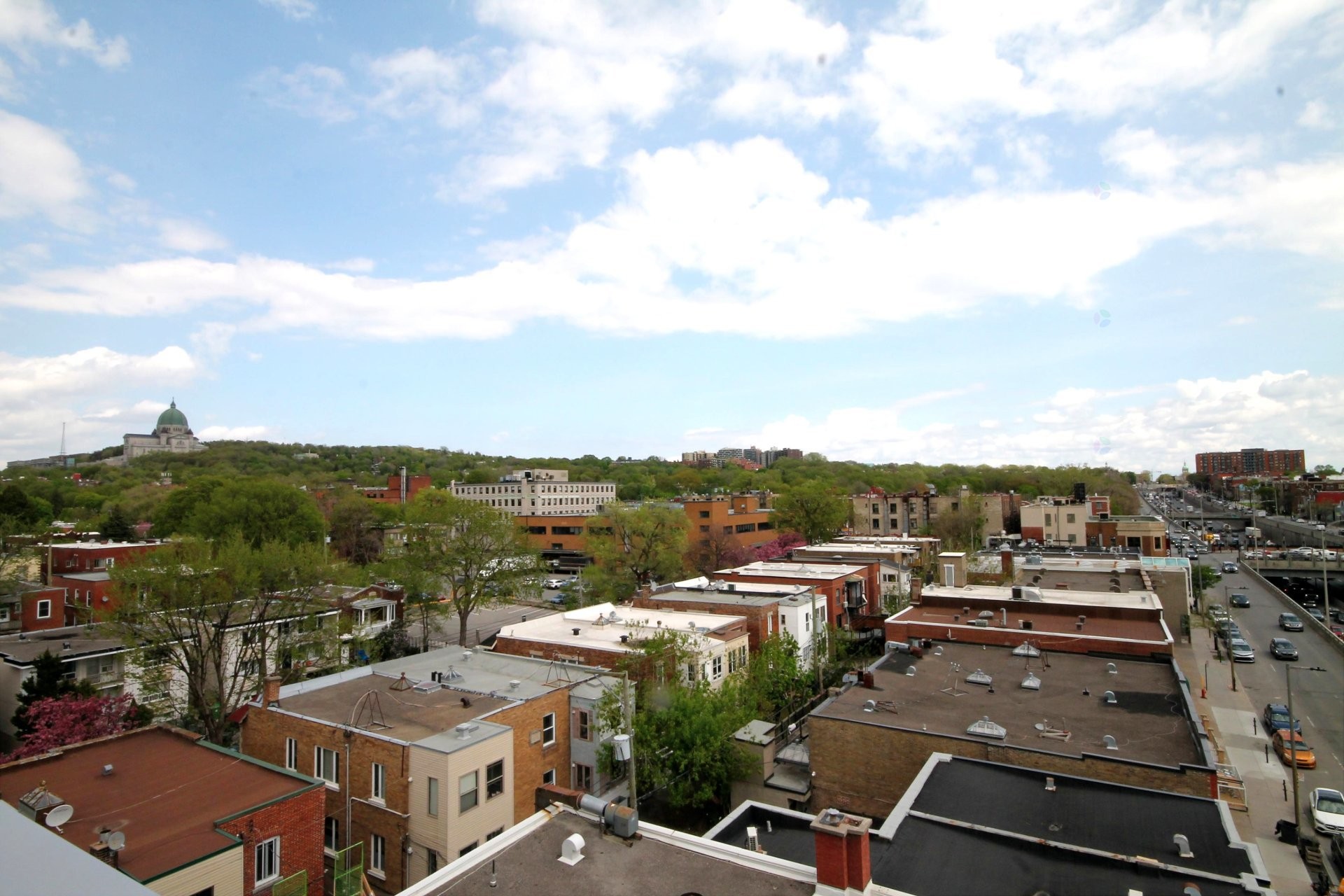 









5227


Boul. Décarie

, 505,
Montréal (Côte-des-Neiges/Notre-Dame-de-Grâce),




QC
H3W3C2

