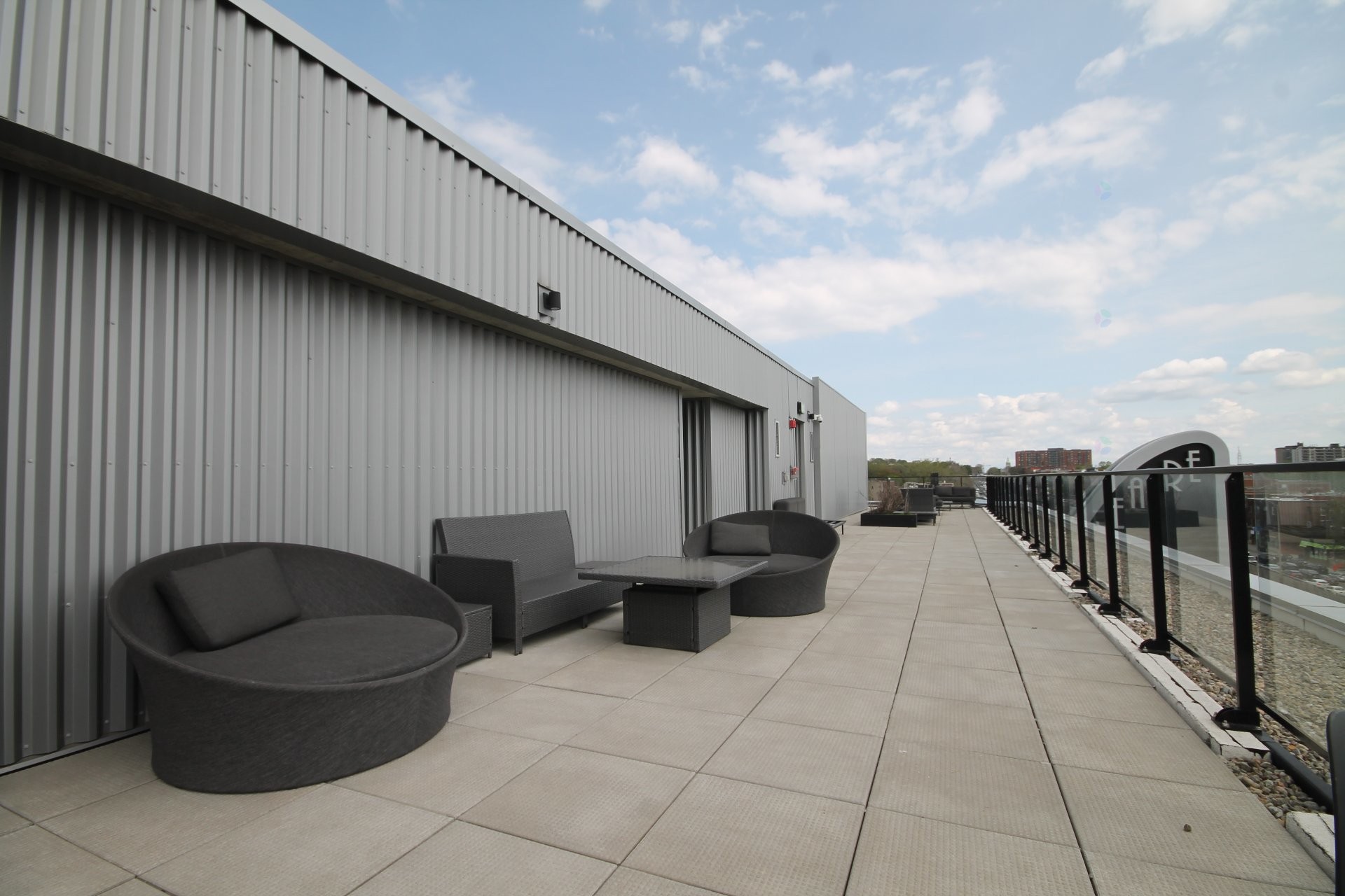 









5227


Boul. Décarie

, 505,
Montréal (Côte-des-Neiges/Notre-Dame-de-Grâce),




QC
H3W3C2

