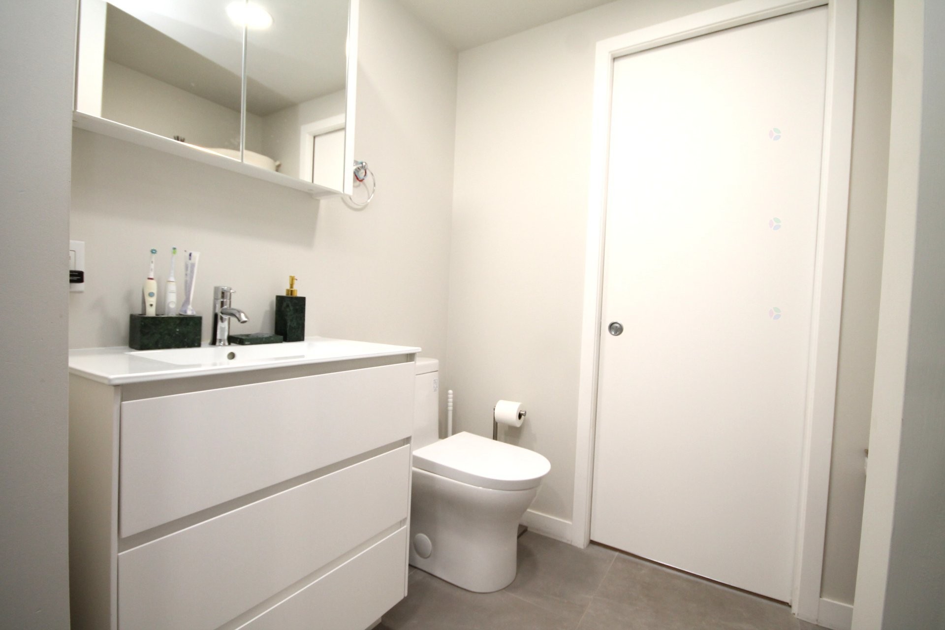 









5227


Boul. Décarie

, 505,
Montréal (Côte-des-Neiges/Notre-Dame-de-Grâce),




QC
H3W3C2

