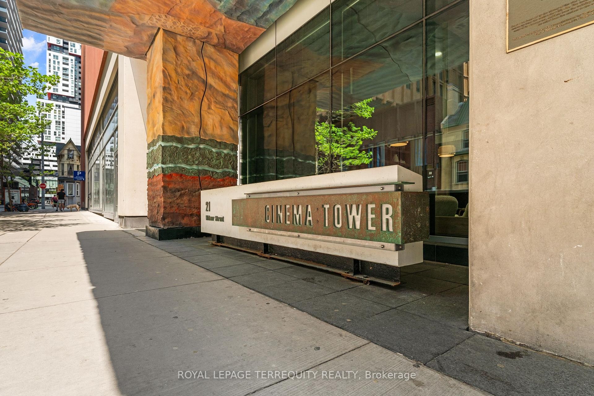 









21


Widmer

Street, 4203,
Toronto,




ON
M5V 0B8

