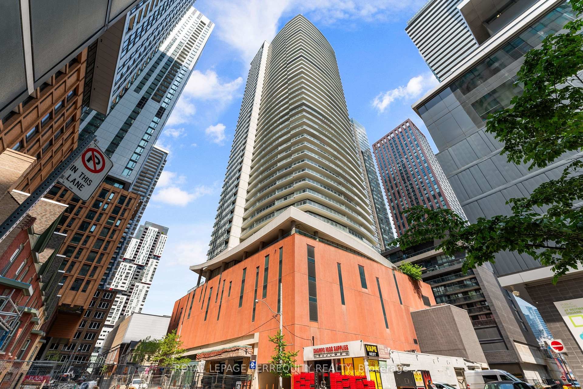 









21


Widmer

Street, 4203,
Toronto,




ON
M5V 0B8

