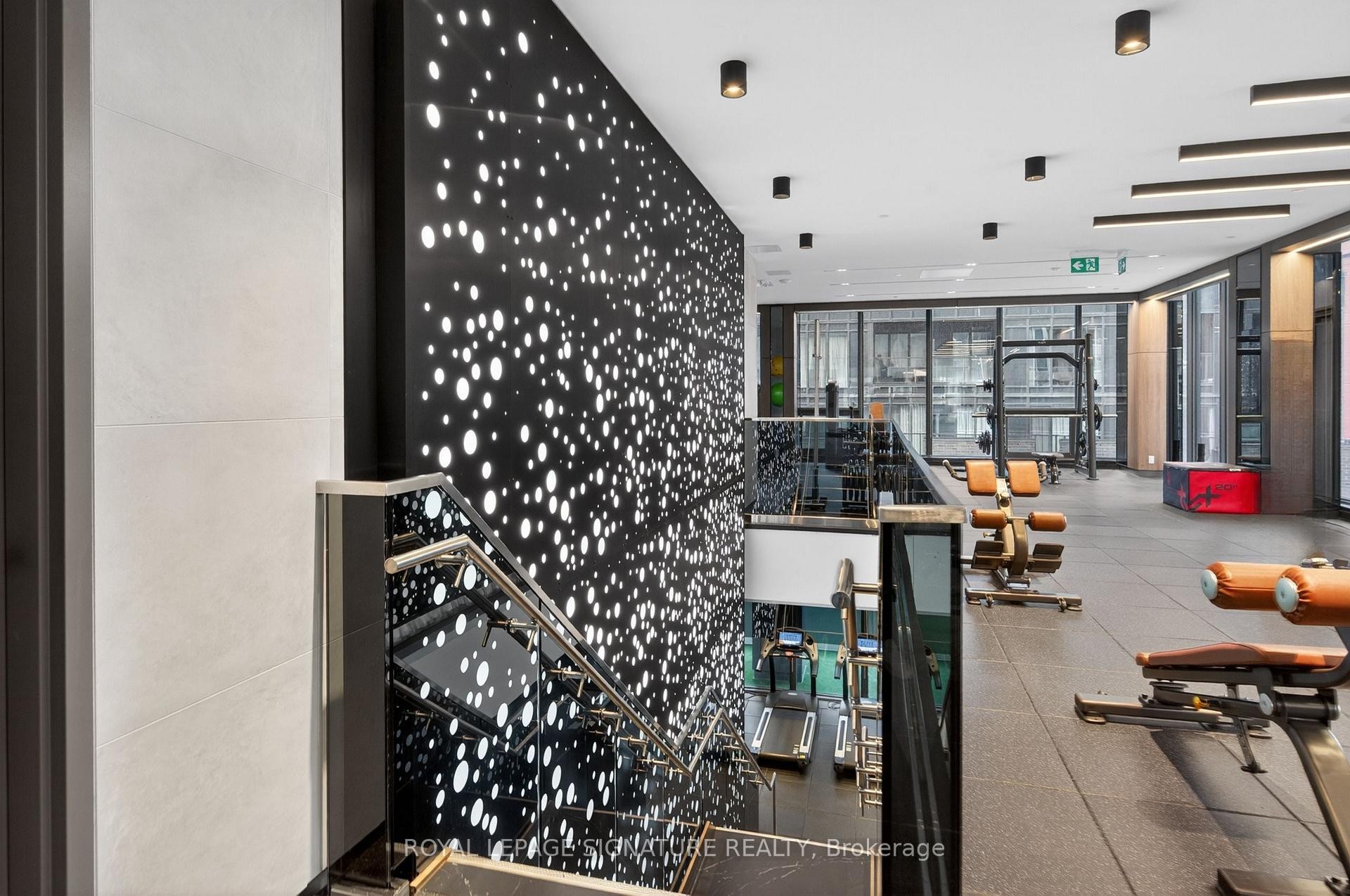 









55


Mercer

Street, 3310,
Toronto,




ON
M5V 0W4

