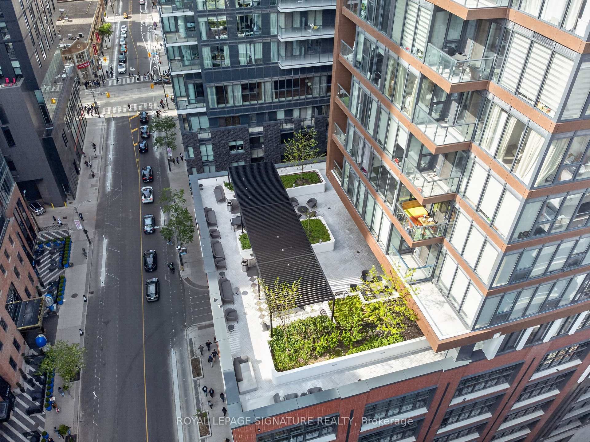 









55


Mercer

Street, 3310,
Toronto,




ON
M5V 0W4

