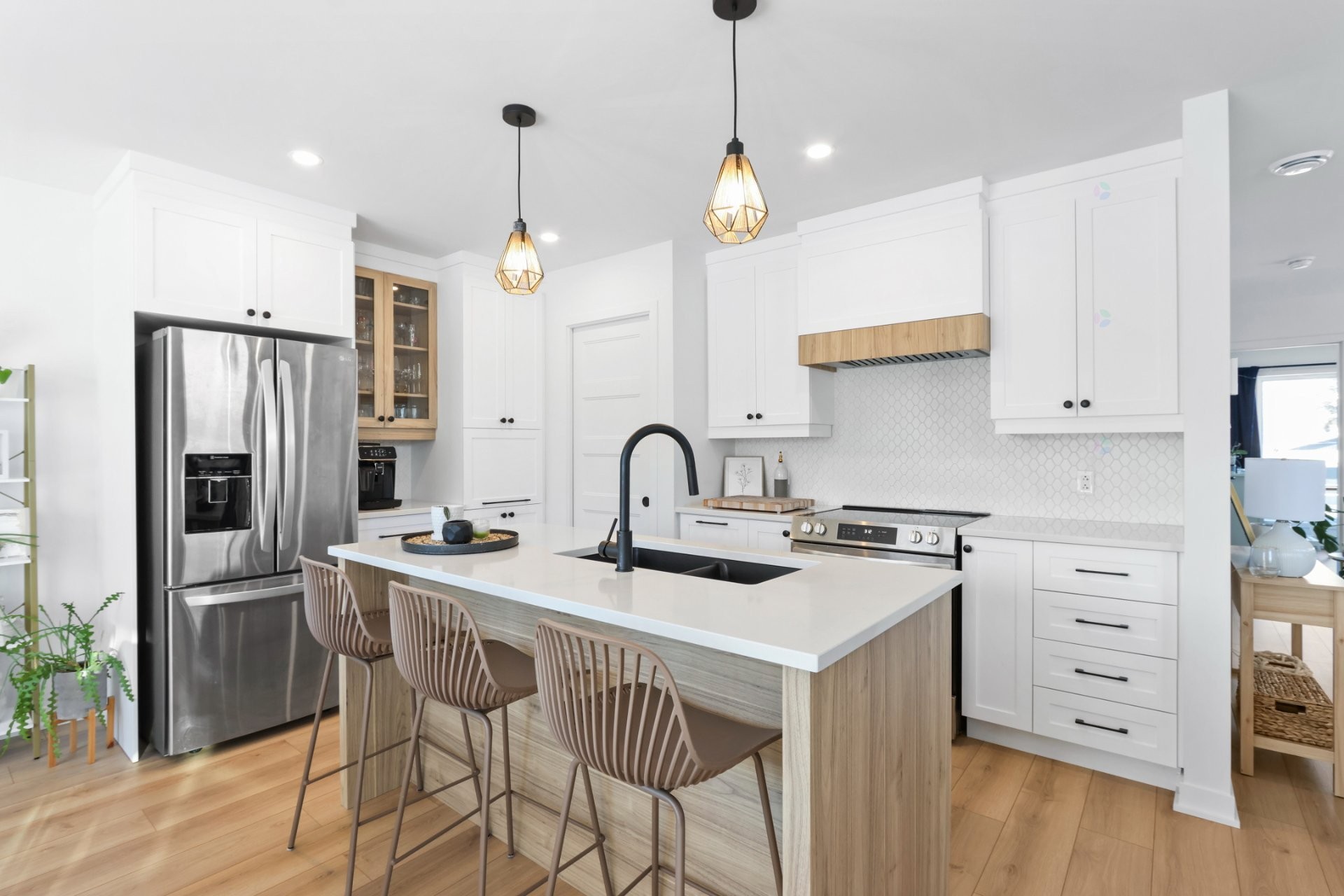 









223


Rue de la Barrière

,
Salaberry-de-Valleyfield,




QC
J6T6H9

