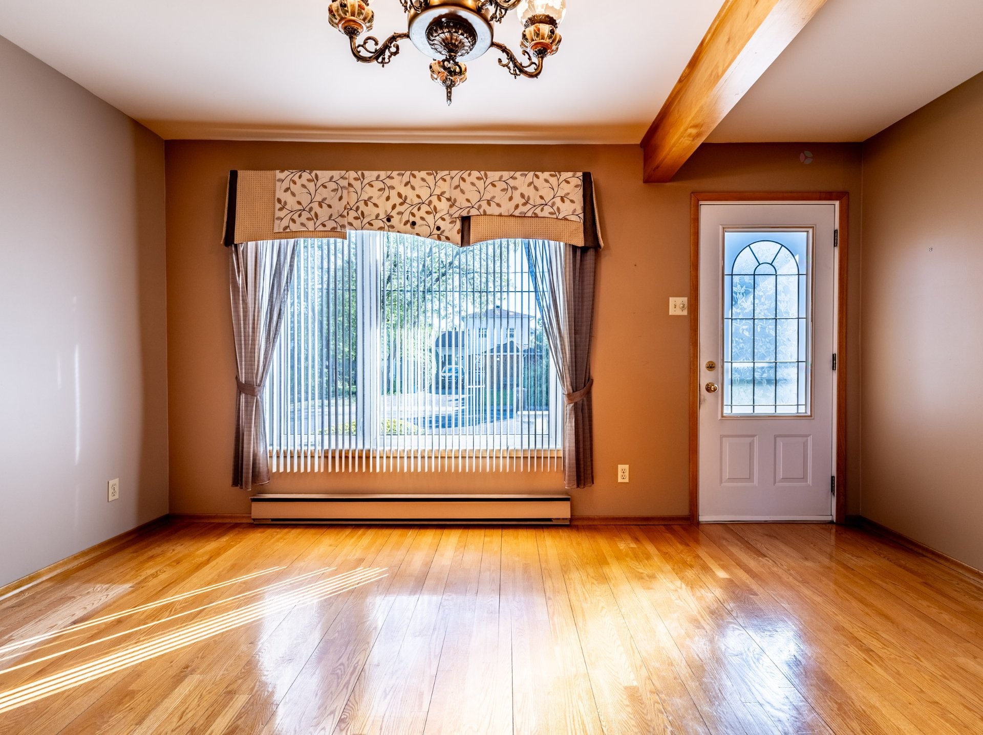 









62

 - 64


Rue Duguay

,
Trois-Rivières,




QC
G9A0B4


