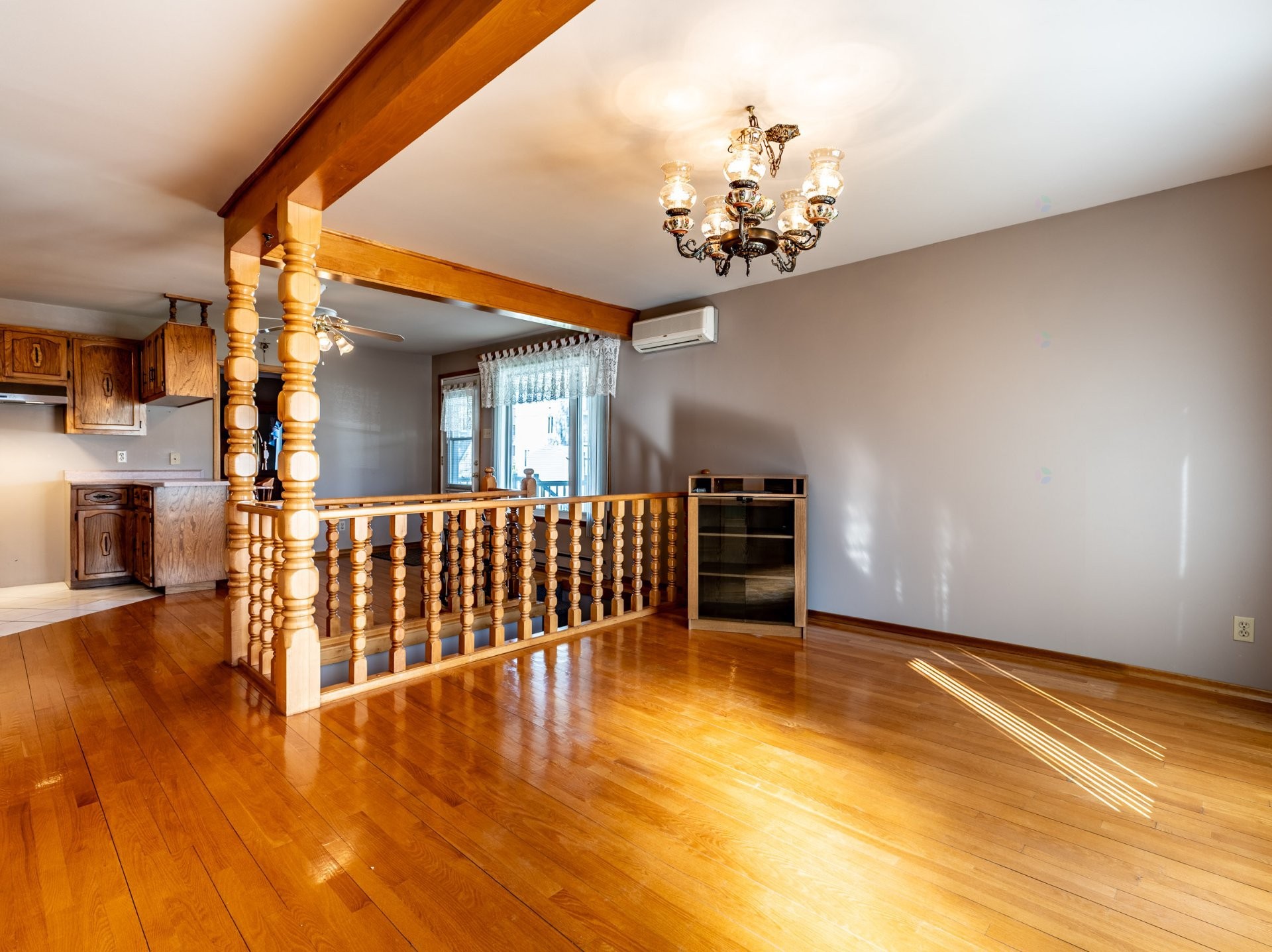 









62

 - 64


Rue Duguay

,
Trois-Rivières,




QC
G9A0B4

