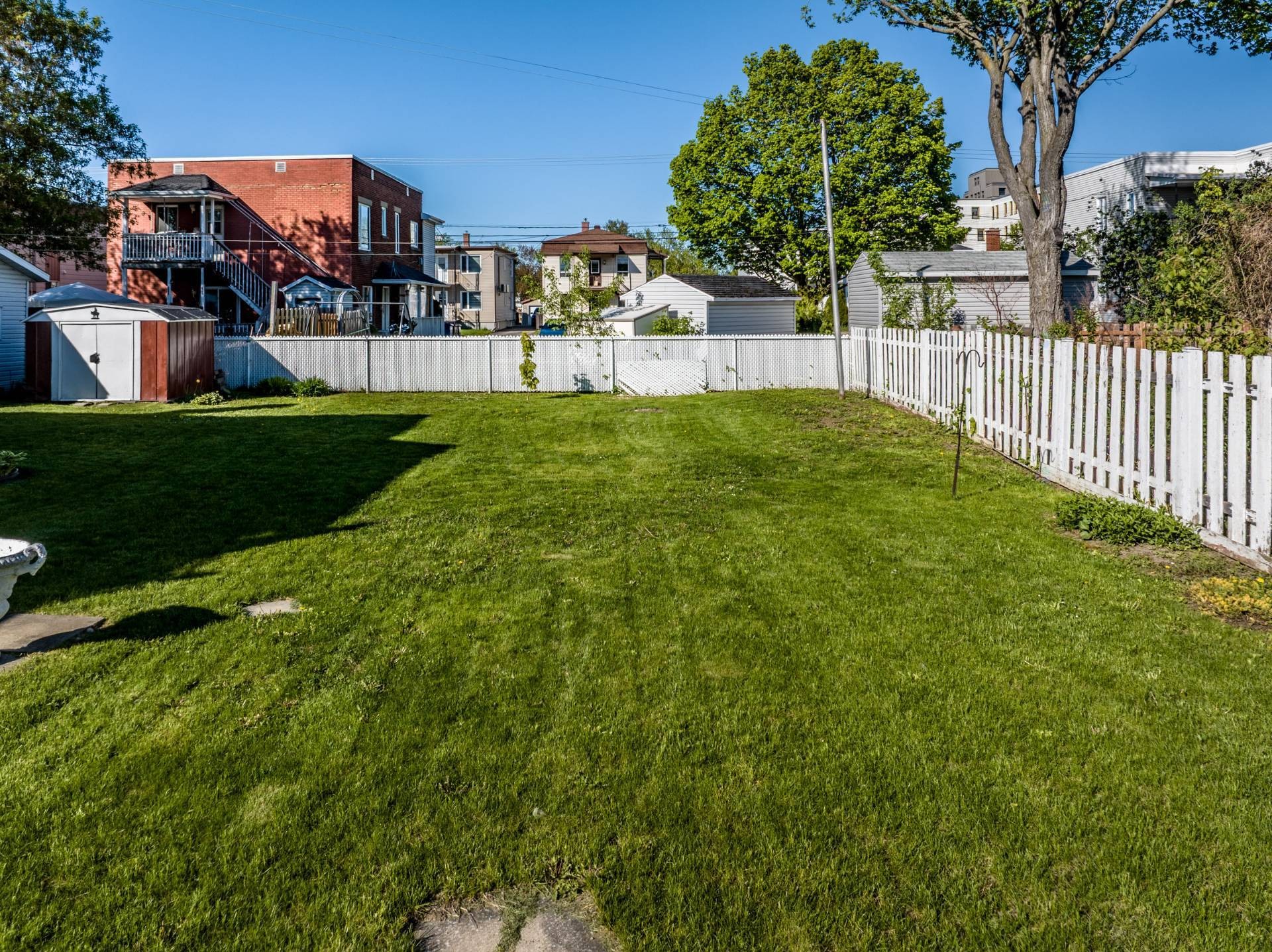 









62

 - 64


Rue Duguay

,
Trois-Rivières,




QC
G9A0B4

