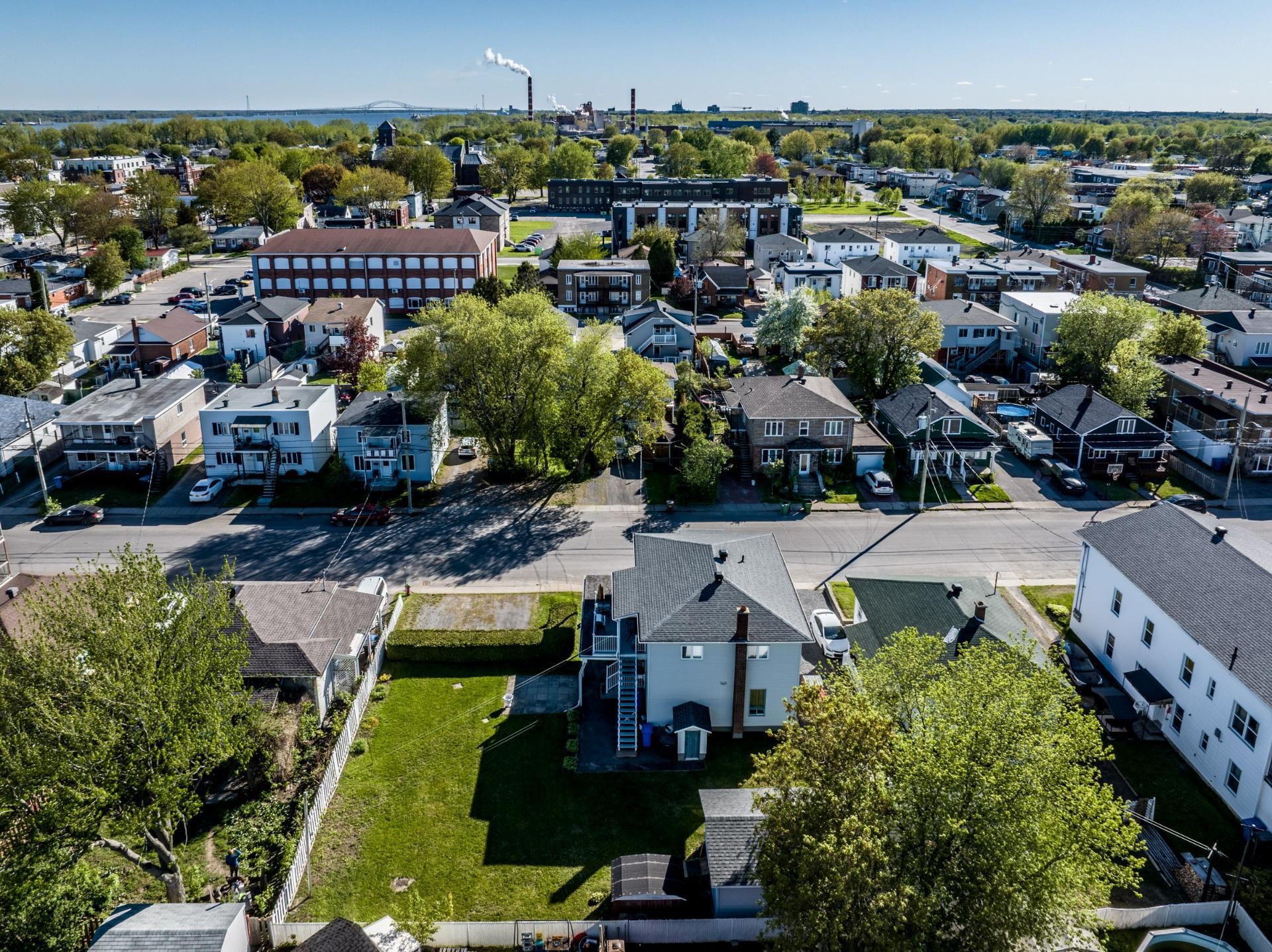 









62

 - 64


Rue Duguay

,
Trois-Rivières,




QC
G9A0B4

