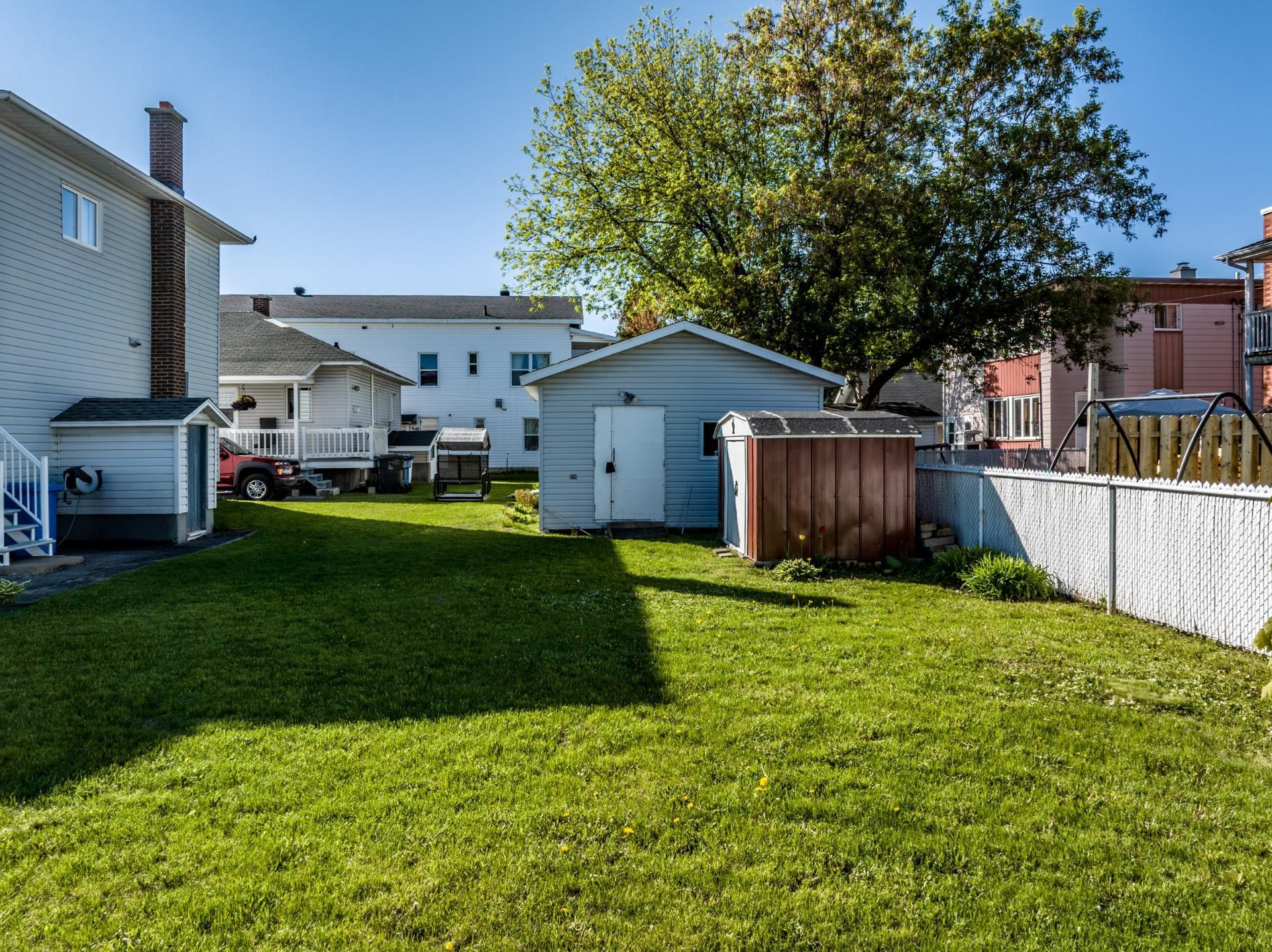 









62

 - 64


Rue Duguay

,
Trois-Rivières,




QC
G9A0B4


