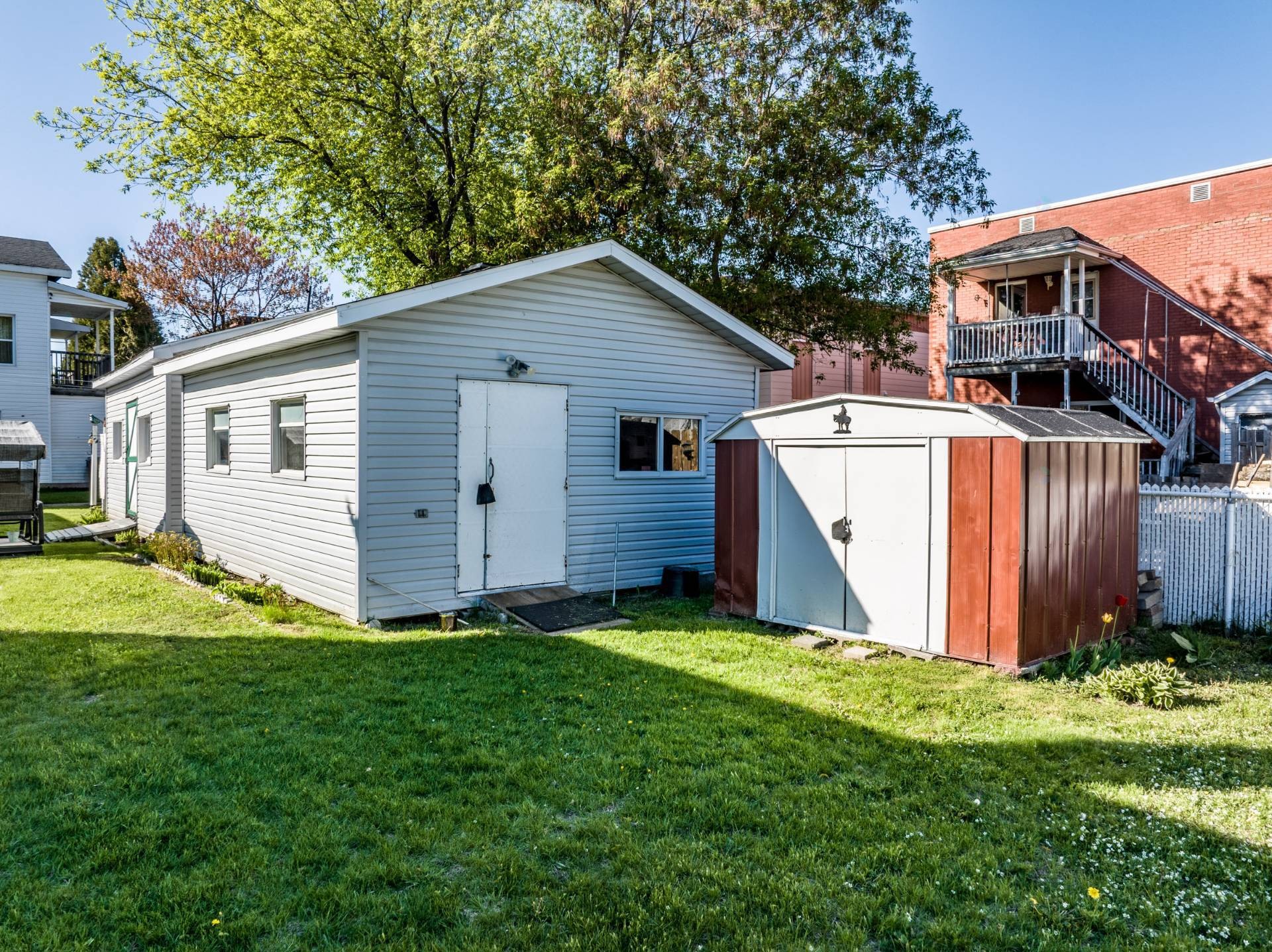 









62

 - 64


Rue Duguay

,
Trois-Rivières,




QC
G9A0B4

