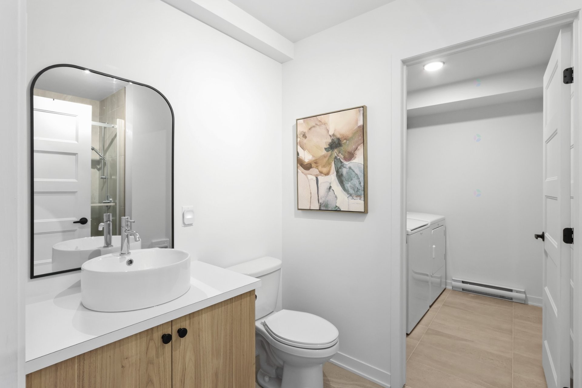 









241


Rue de la Barrière

,
Salaberry-de-Valleyfield,




QC
J6T6H9

