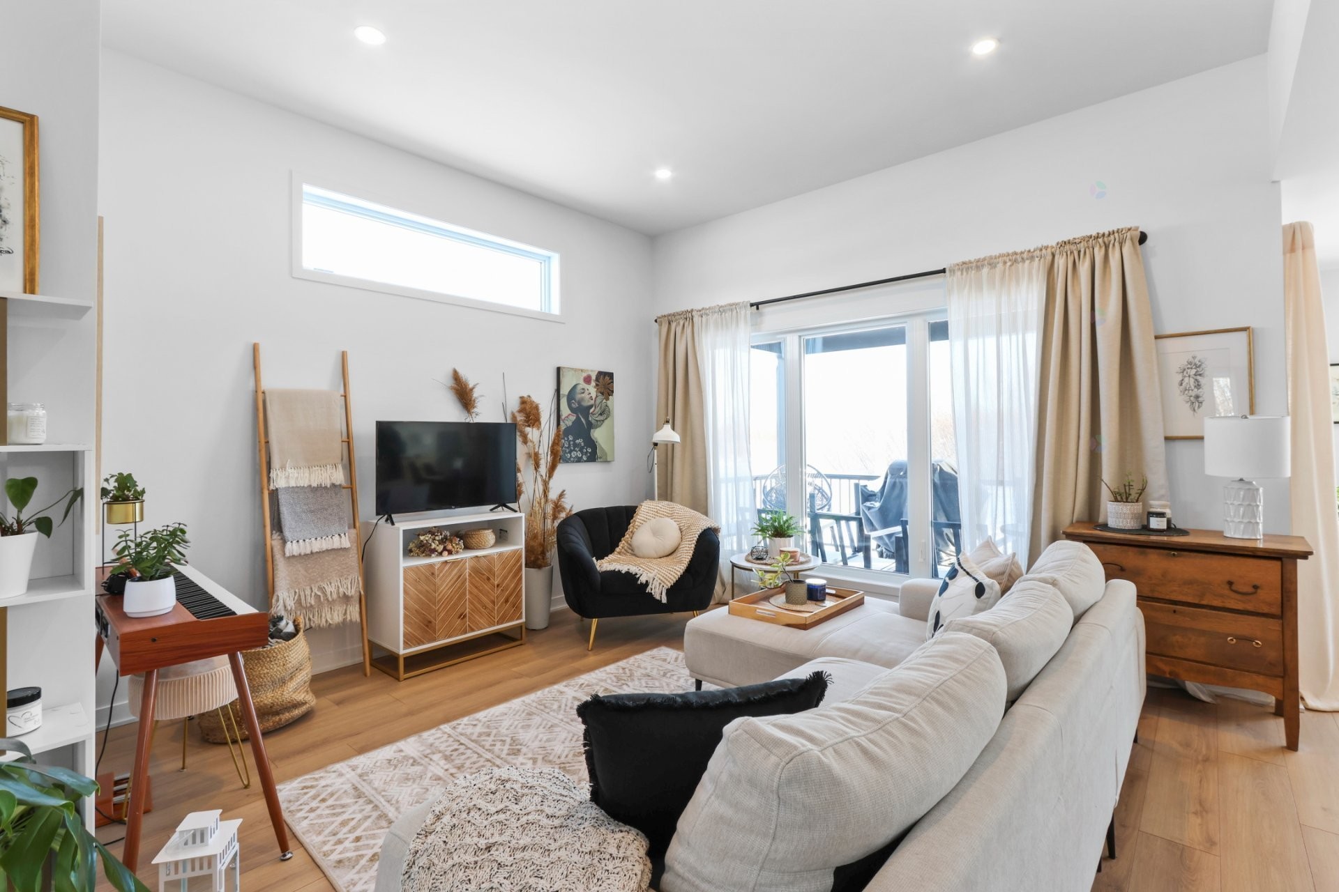 









255


Rue de la Barrière

,
Salaberry-de-Valleyfield,




QC
J6T6H9


