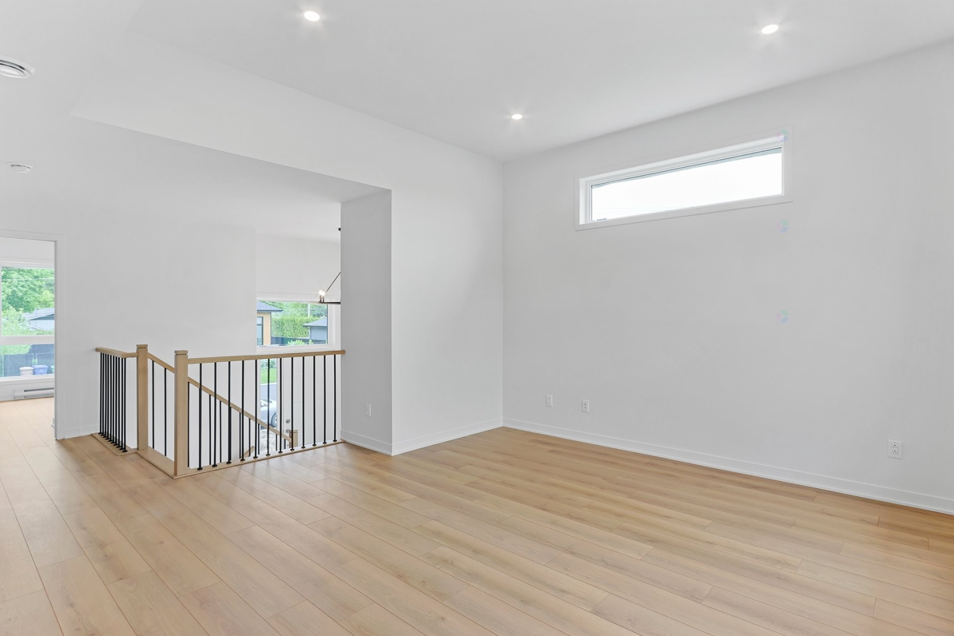 









255


Rue de la Barrière

,
Salaberry-de-Valleyfield,




QC
J6T6H9

