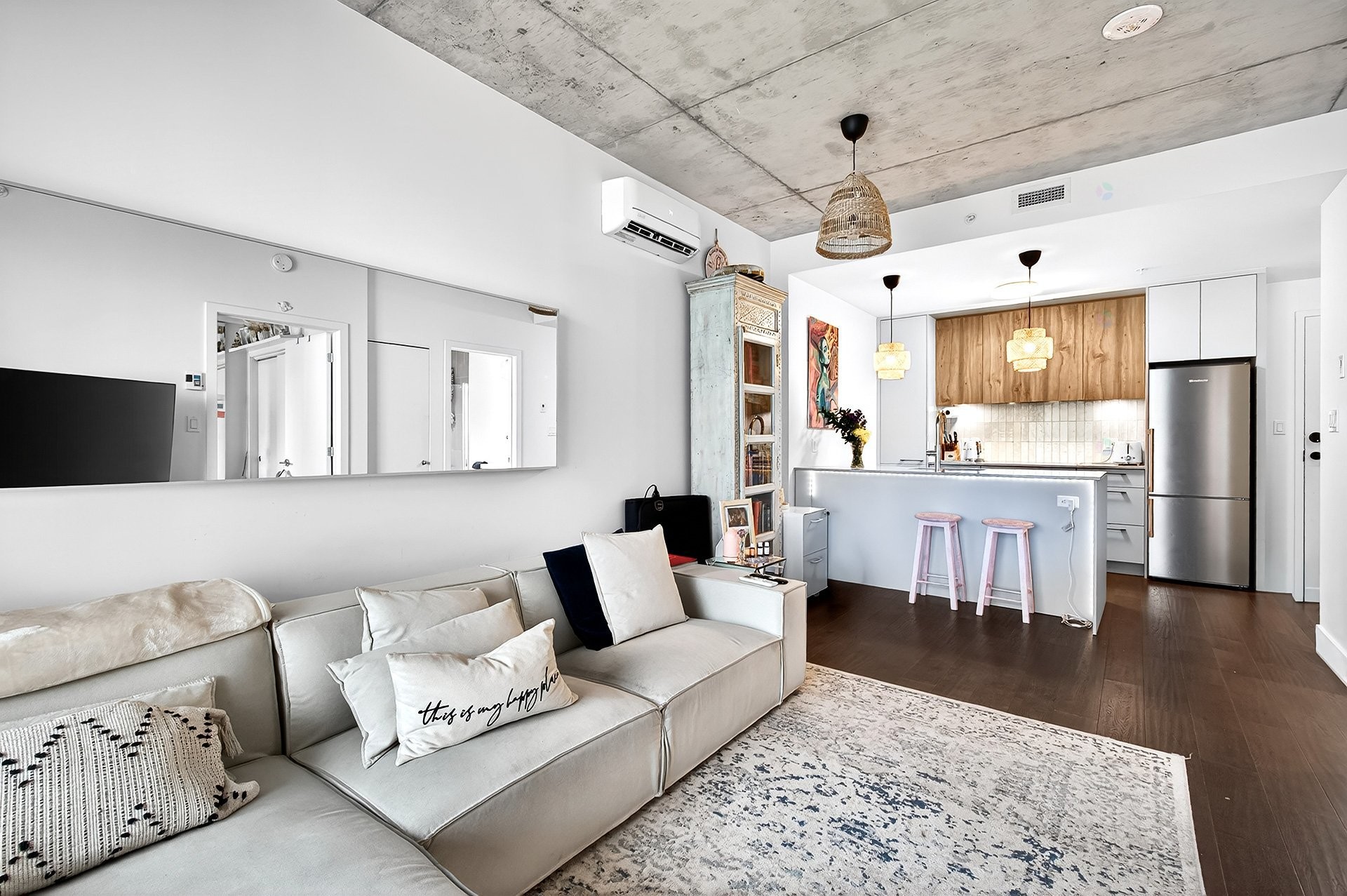









7227


Boul. Newman

, 504,
Montréal (LaSalle),




QC
H8N0H7

