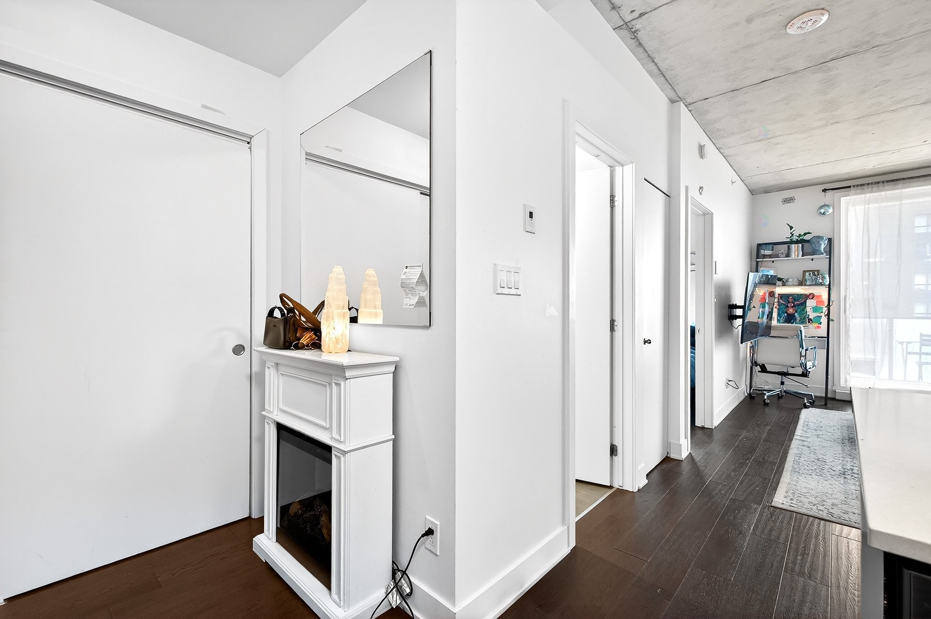 









7227


Boul. Newman

, 504,
Montréal (LaSalle),




QC
H8N0H7

