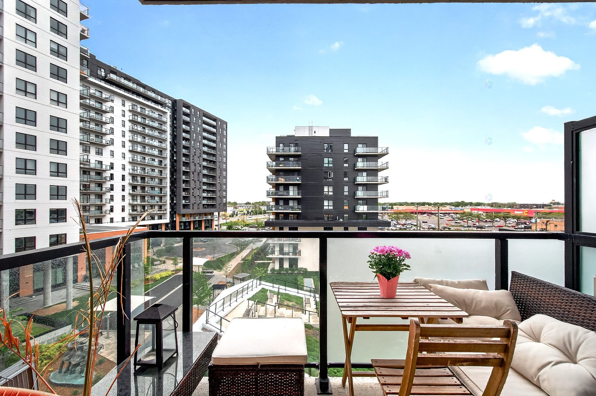 









7227


Boul. Newman

, 504,
Montréal (LaSalle),




QC
H8N0H7

