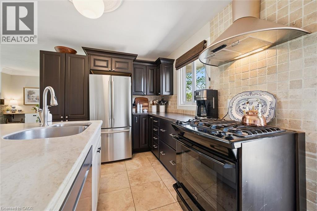 












4 MACDONALD Street

,
Elora,




Ontario
N0B1S0

