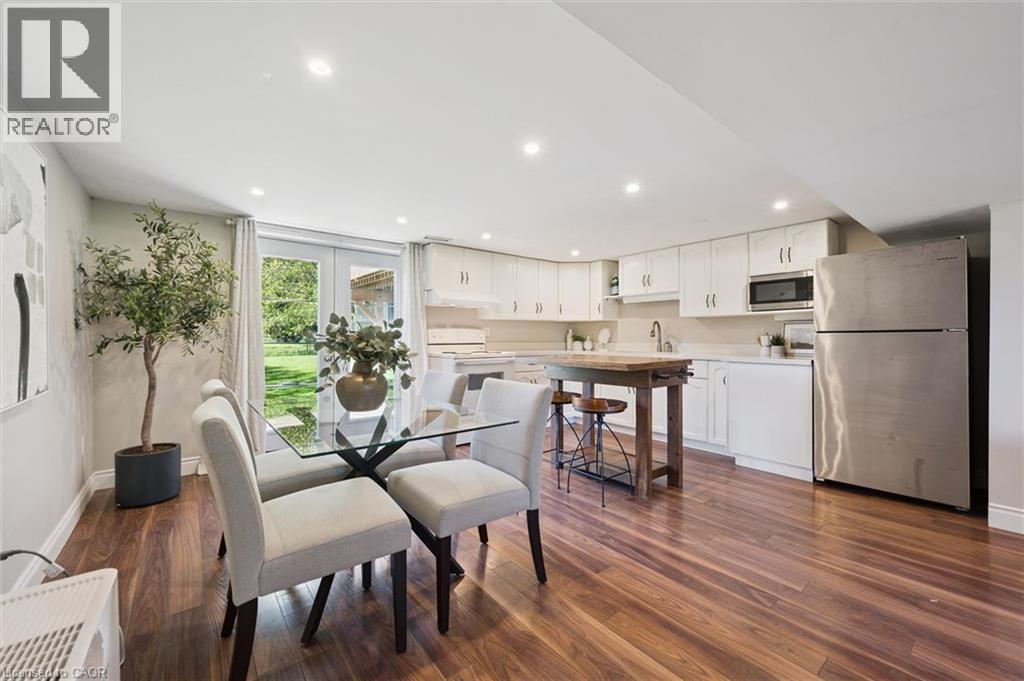












4 MACDONALD Street

,
Elora,




Ontario
N0B1S0

