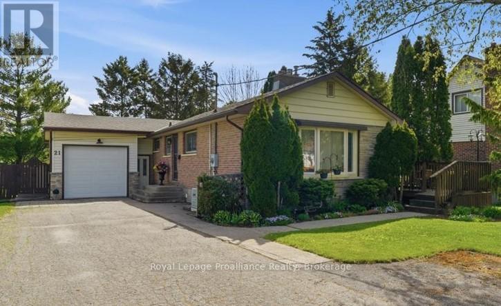 












21 GLENDALE ROAD

,
Belleville (Belleville Ward),




Ontario
K8P4H4

