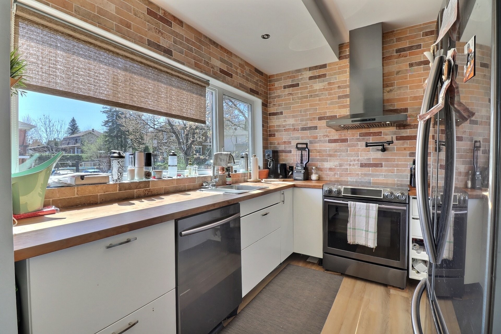 









410

 - 414


Rue Bécard

,
Saguenay (Chicoutimi),




QC
G7H4E8

