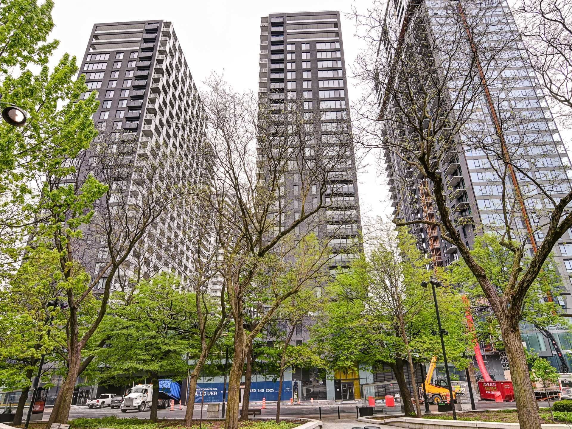 









2320


Rue Tupper

, 602,
Montréal (Ville-Marie),




QC
H3H0B8

