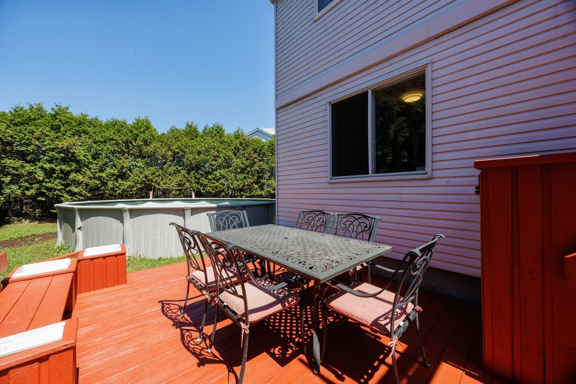 









109


Rue Marie-Rollet

,
Notre-Dame-de-l'Île-Perrot,




QC
J7V8Z8

