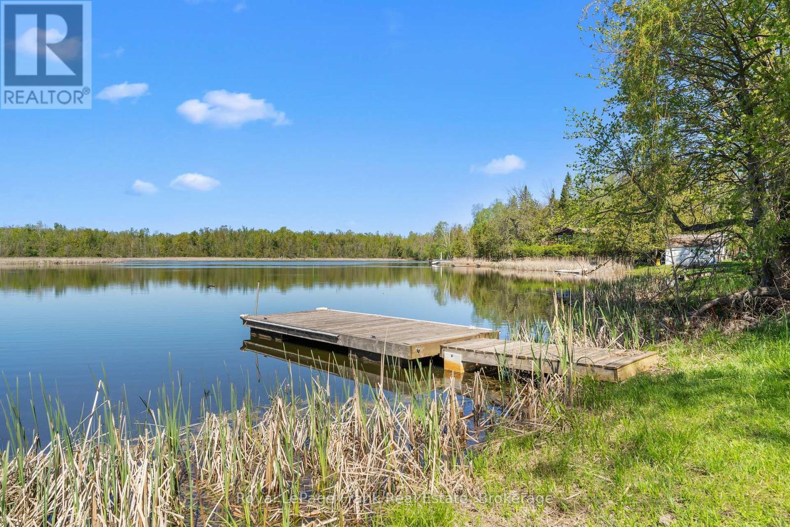 












39 FIRE ROUTE 98 ROUTE

,
Trent Lakes,




Ontario
K0M1A0

