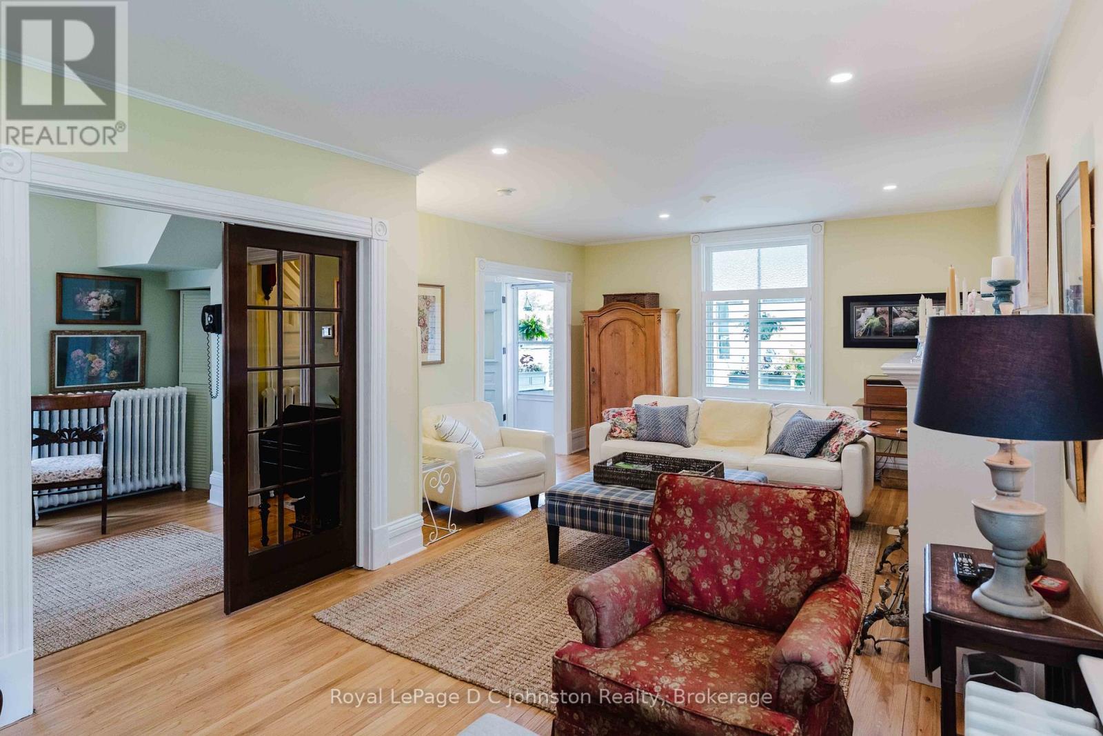 












111 ALBERT STREET N

,
Saugeen Shores,




Ontario
N0H2L0


